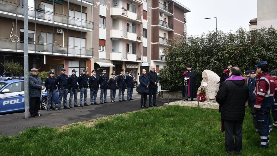Novara, commemorato anniversario della scomparsa dell'agente Biagio Franco
